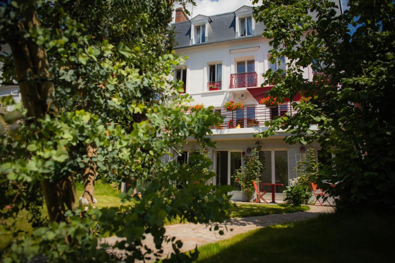 Le Jardin Des Toiles Hotel Triel-sur-Seine Buitenkant foto